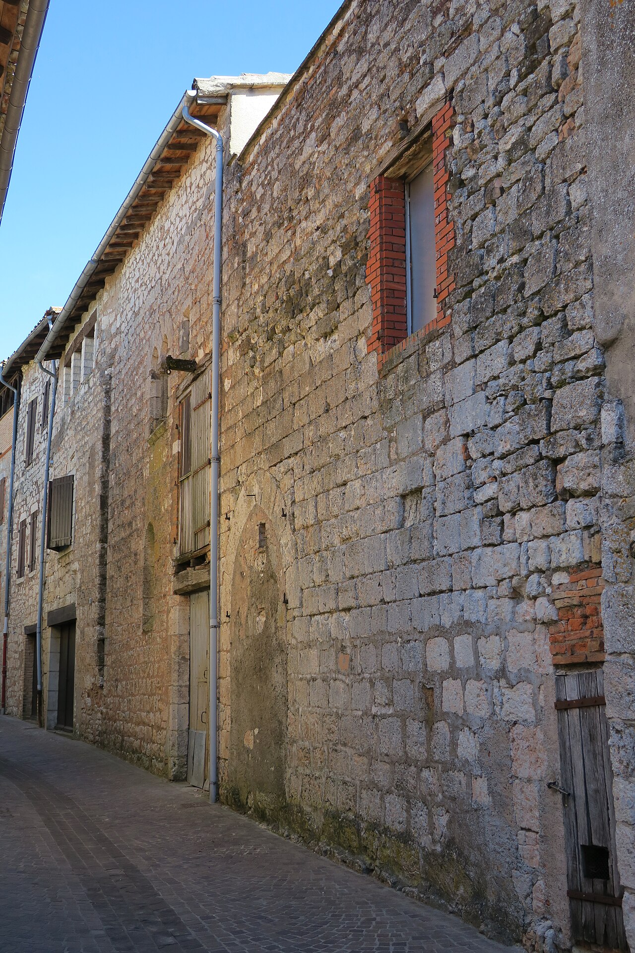 Photo 4 — Castelnau-de-Montmiral, Tarn (81140)