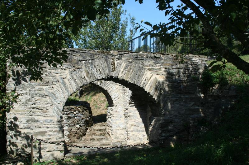 Senaux