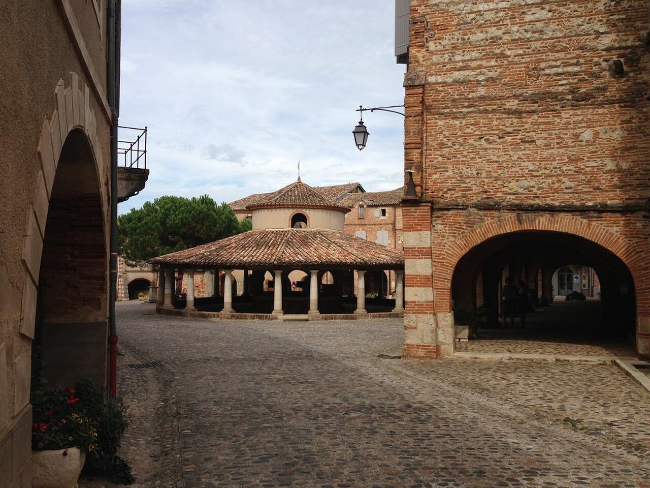 Photo 2 — Auvillar, Tarn-et-Garonne (82340)