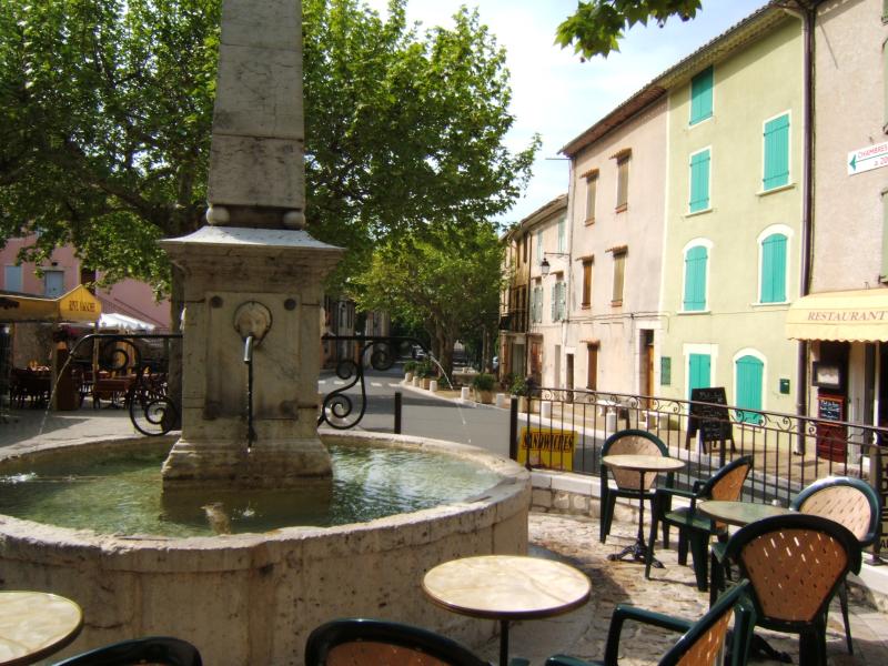 Photo 2 — Aiguines, Var (83630)