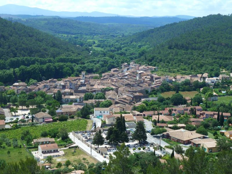 Vue de Cabasse, Var (83340)