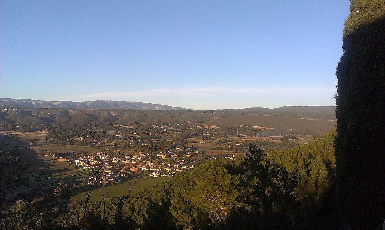 Photo 2 — Le Castellet, Var (83330)