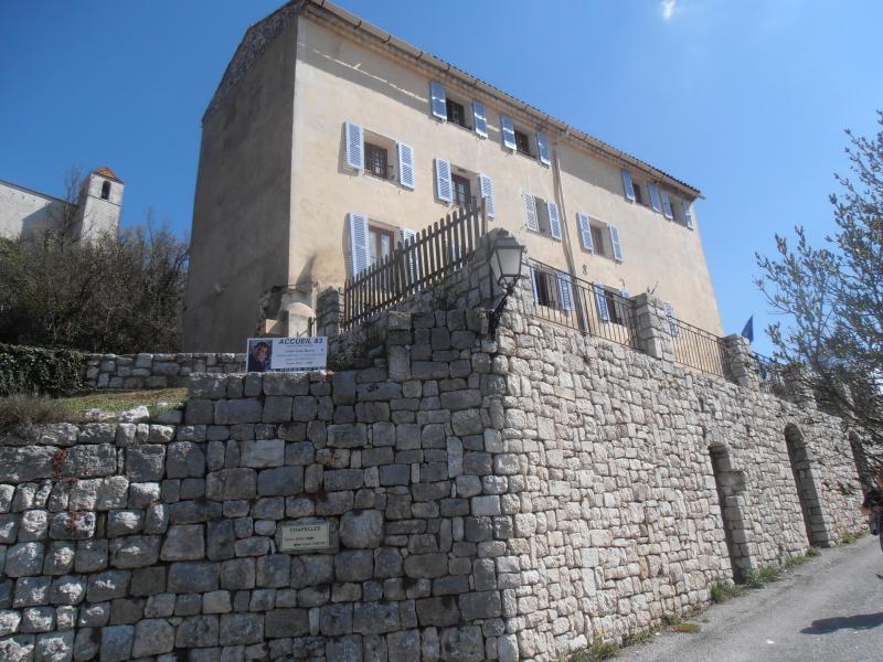 Comps-sur-Artuby