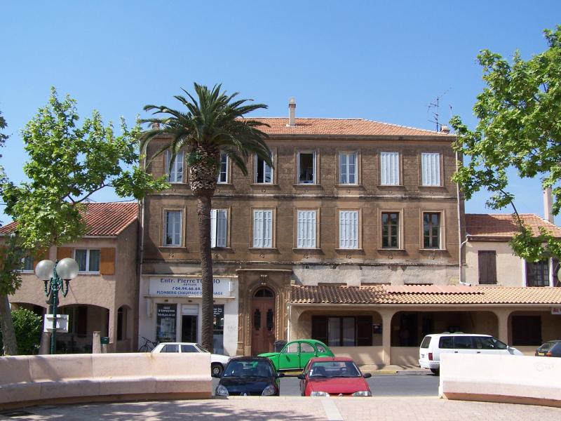 Photo 2 - La Londe-Les-Maures, Var (83250)