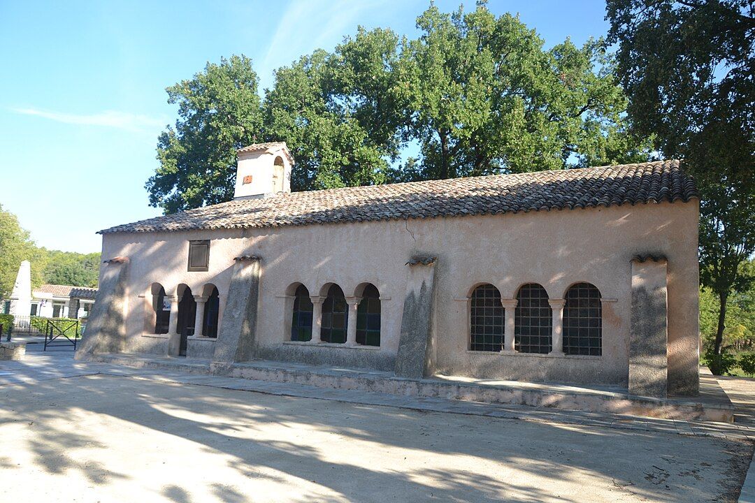 Photo 4 — Saint-Antonin-du-Var, Var (83510)