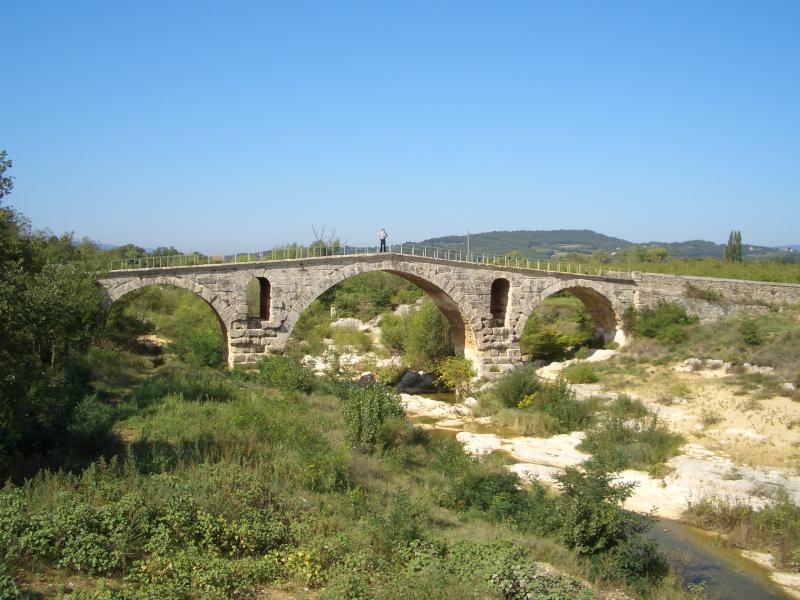 Bonnieux