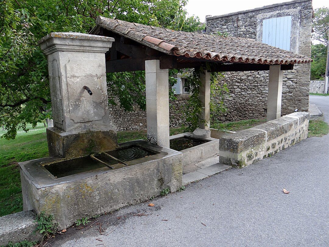 Photo 3 — Buoux, Vaucluse (84480)