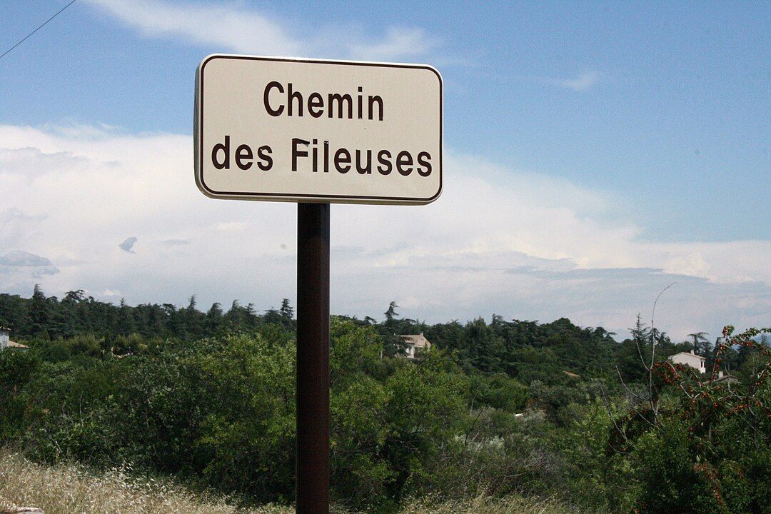 Photo 3 — Cabrières-d'Avignon, Vaucluse (84220)