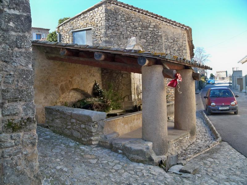 Castellet-en-Luberon