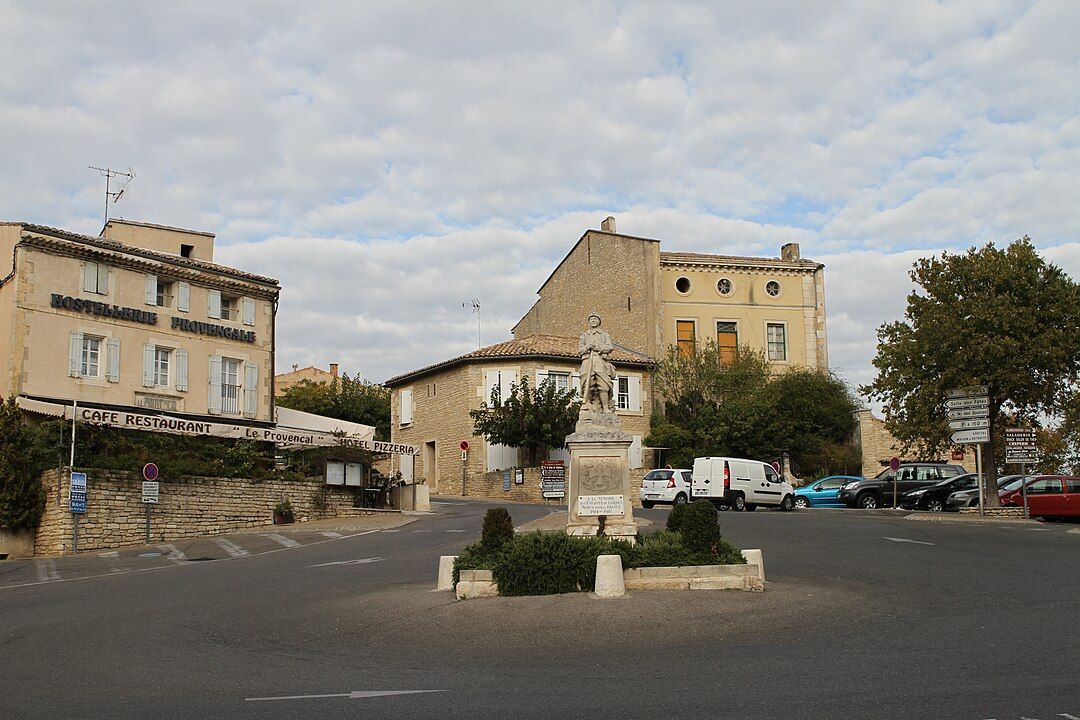 Photo 4 — Gordes, Vaucluse (84220)