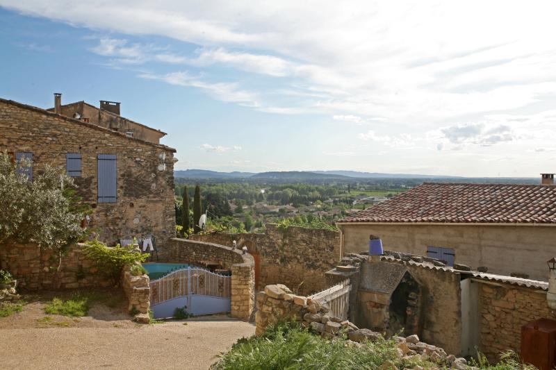 Photo 7 — Lagnes, Vaucluse (84800)