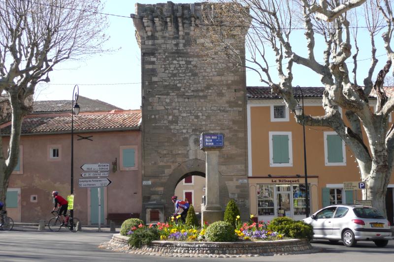 Pernes-les-Fontaines