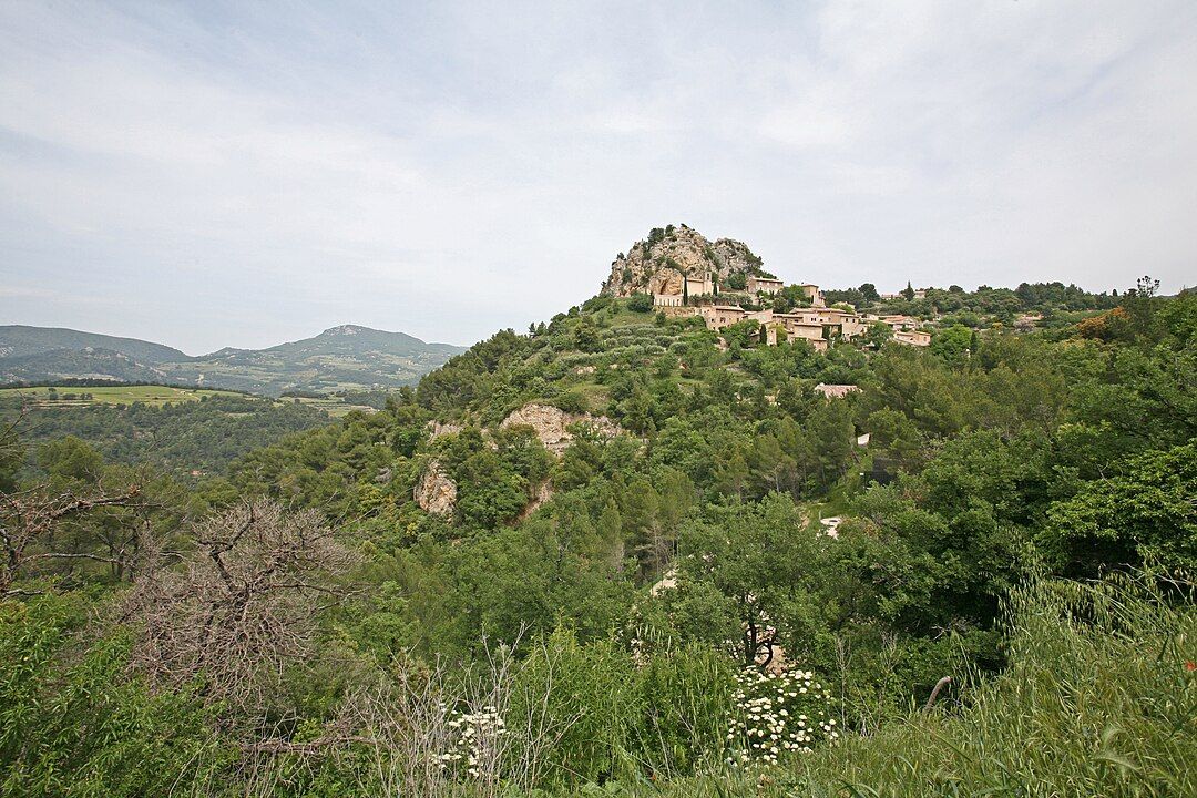 Photo 2 — La Roque-Alric, Vaucluse (84190)