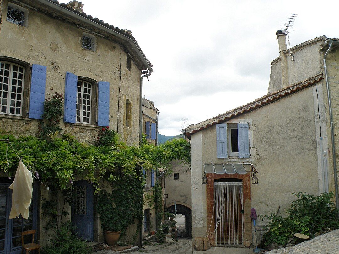 Photo 2 — Savoillan, Vaucluse (84390)