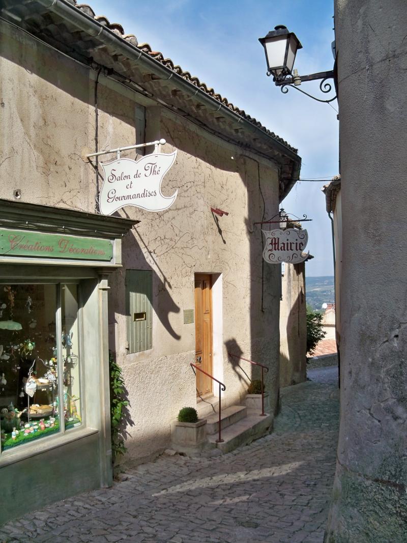 Photo 2 — Séguret, Vaucluse (84110)