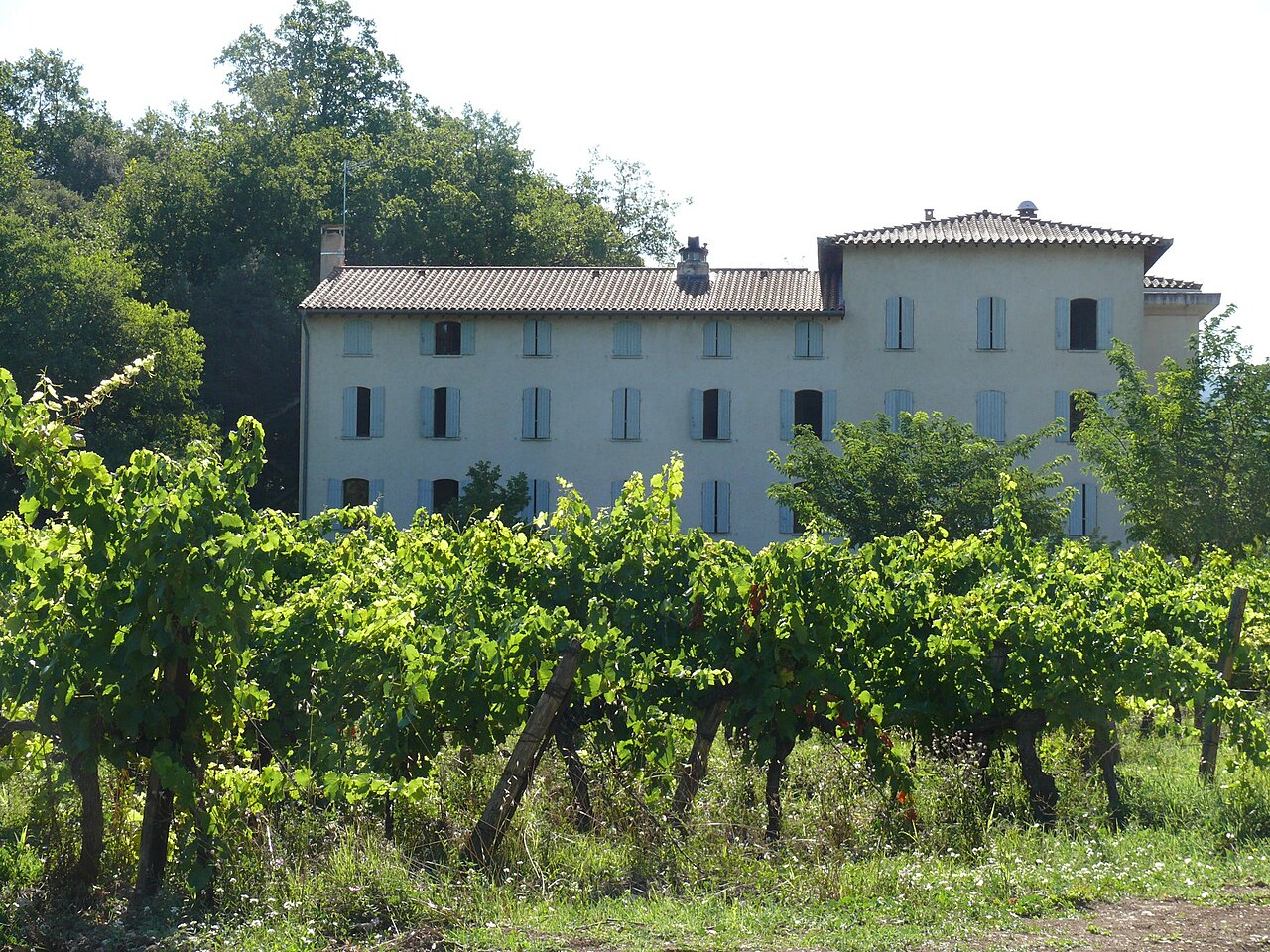 Photo 2 — Venasque, Vaucluse (84210)