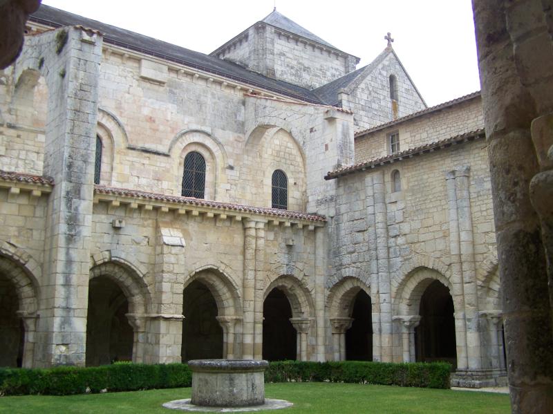 Rives-d'Autise