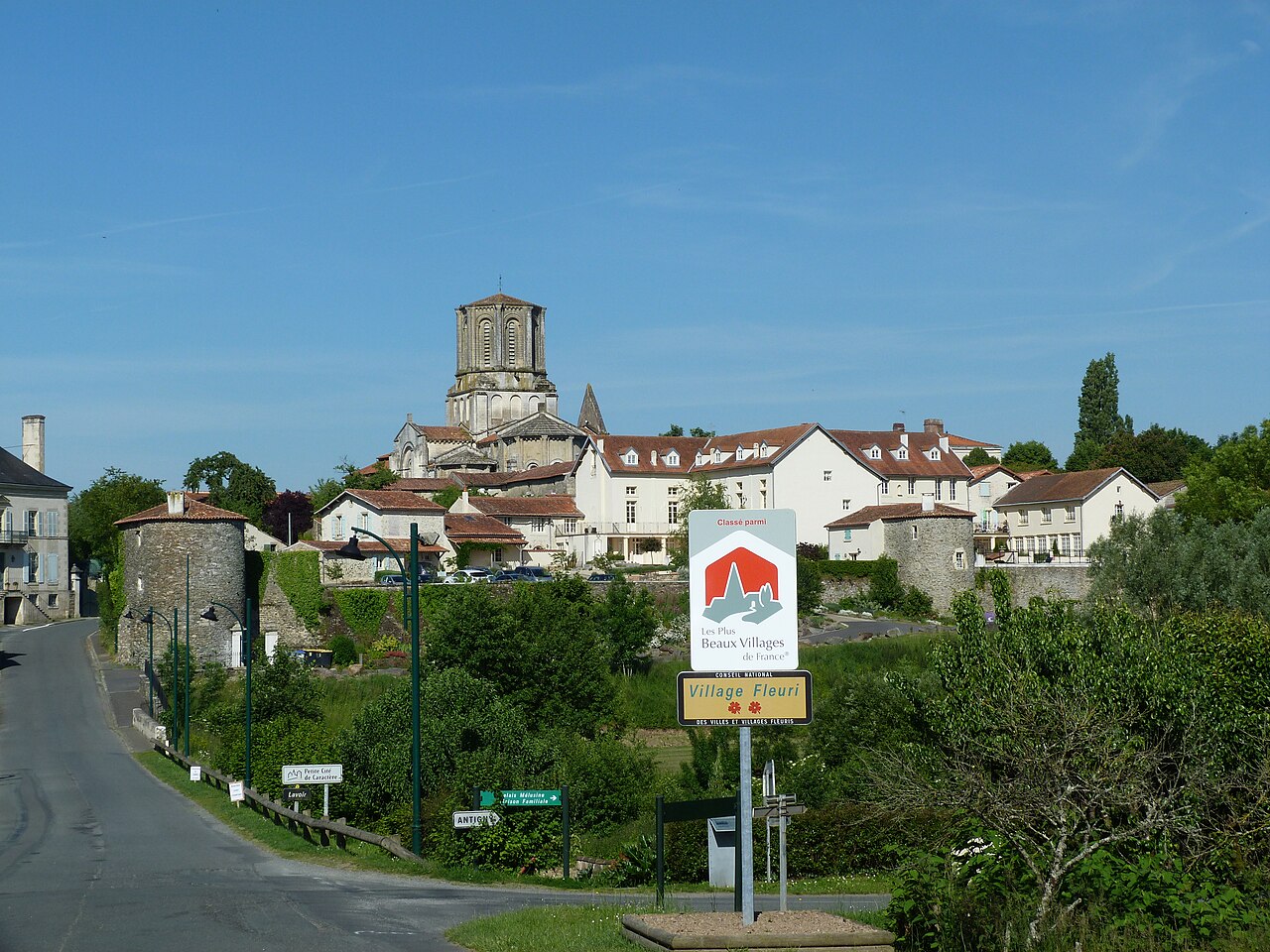 Photo 4 — Vouvant, Vendée (85120)