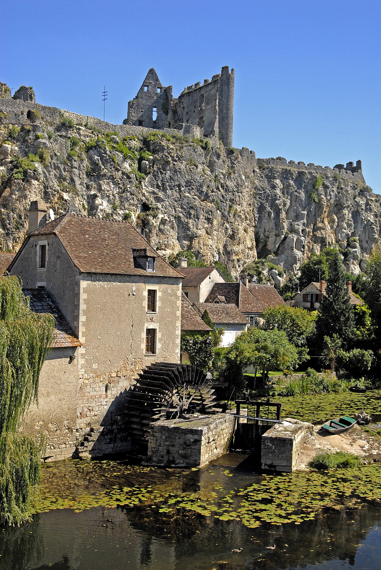 Photo 8 — Angles-sur-l'Anglin, Vienne (86260)