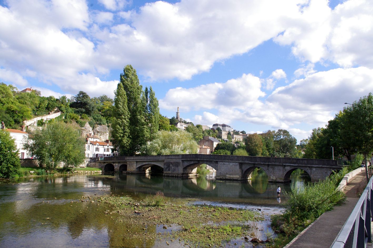Photo 4 — Poitiers, Vienne (86000)