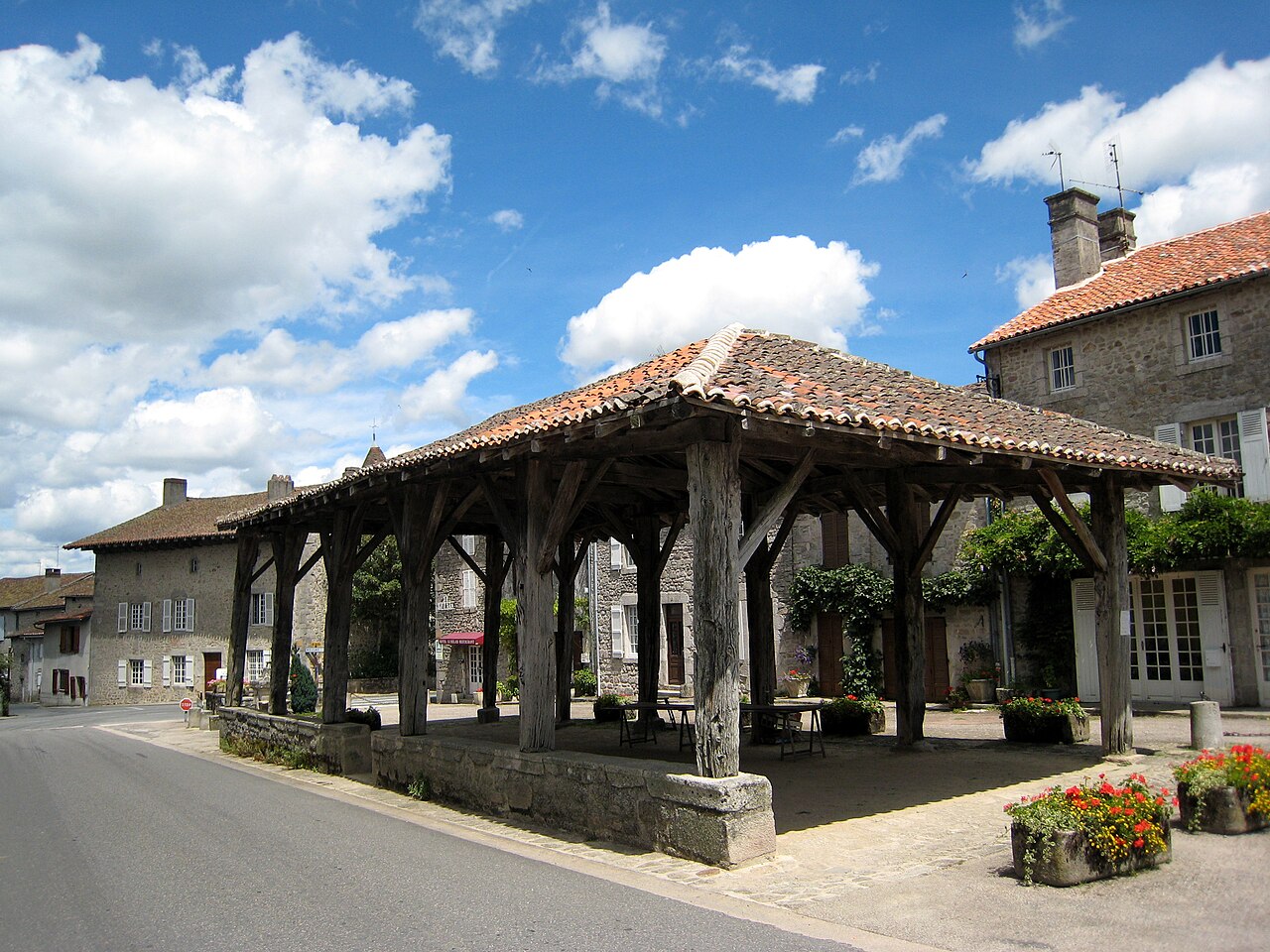 Photo 2 — Mortemart, Haute-Vienne (87330)