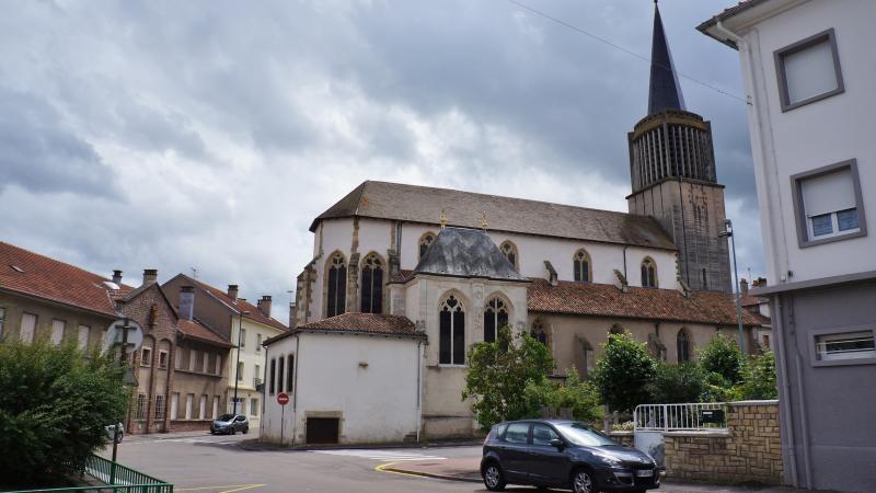 Charmes
