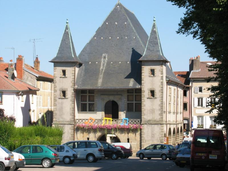 Mirecourt