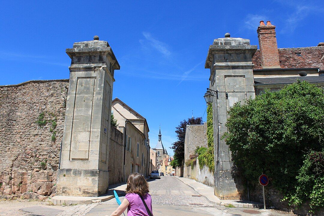 Photo 4 — Avallon, Yonne (89200)