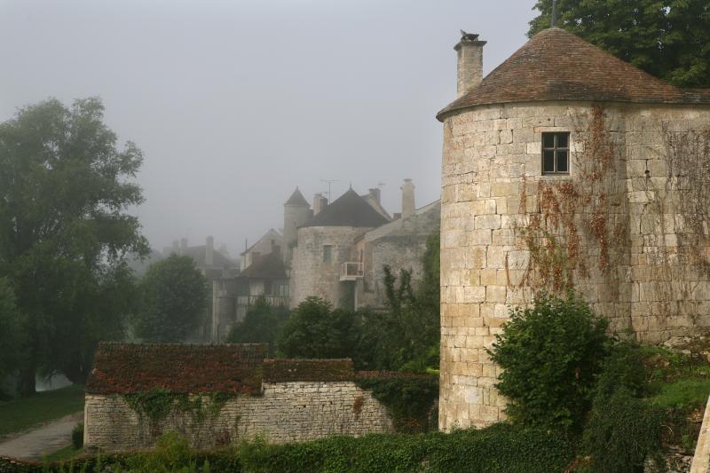 Noyers