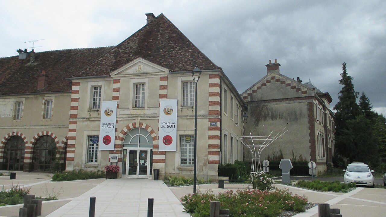 Photo 8 — Saint-Fargeau, Yonne (89170)