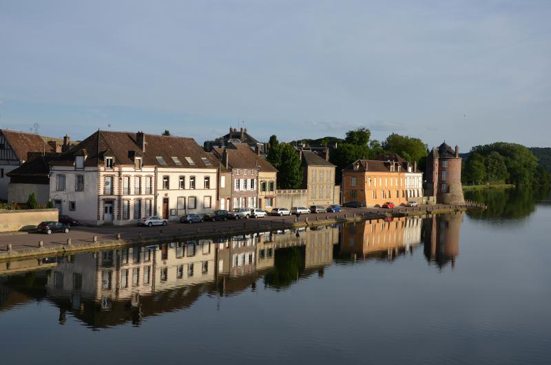 Villeneuve-sur-Yonne