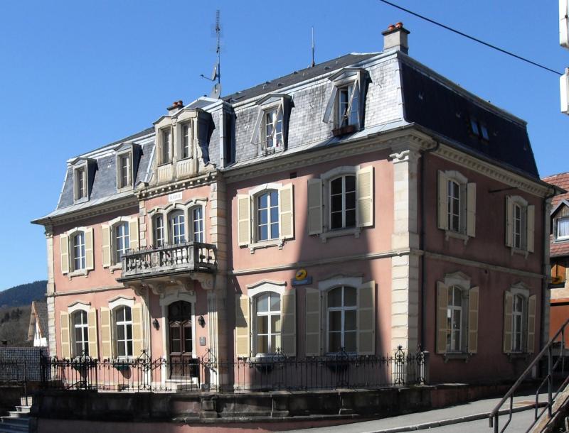 Rougemont-Le-Château