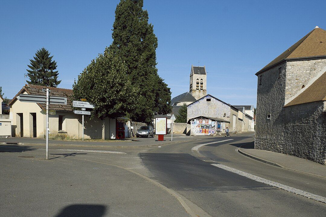 Photo 2 — La Forêt-le-Roi, Essonne (91410)