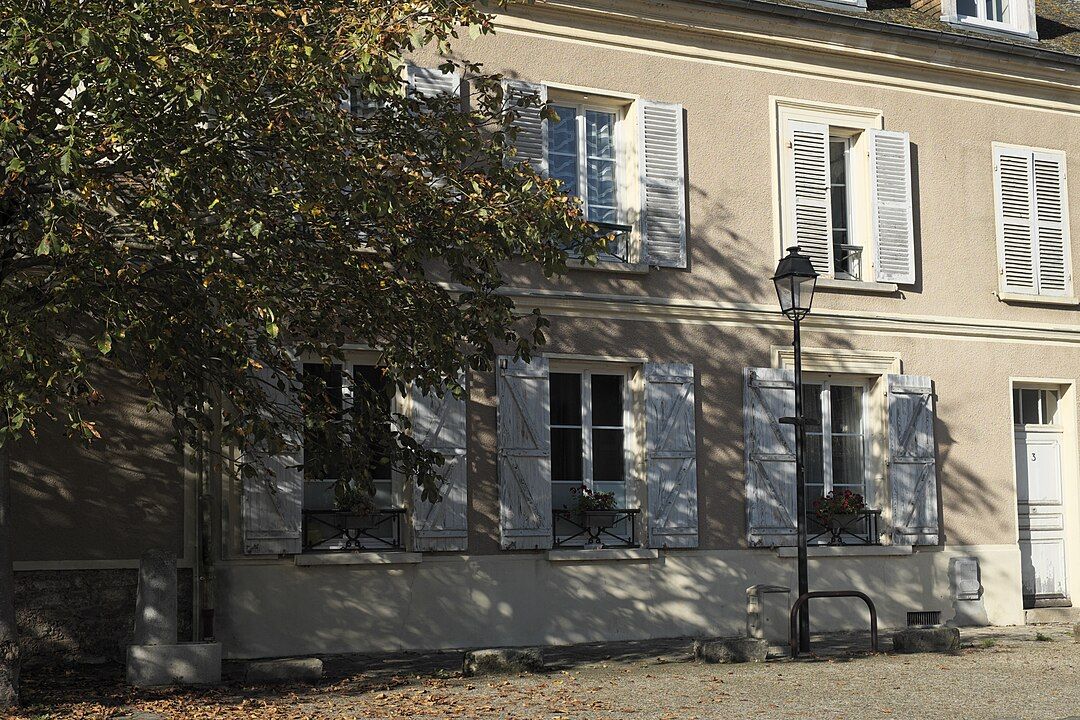 Photo 2 — Lardy, Essonne (91510)