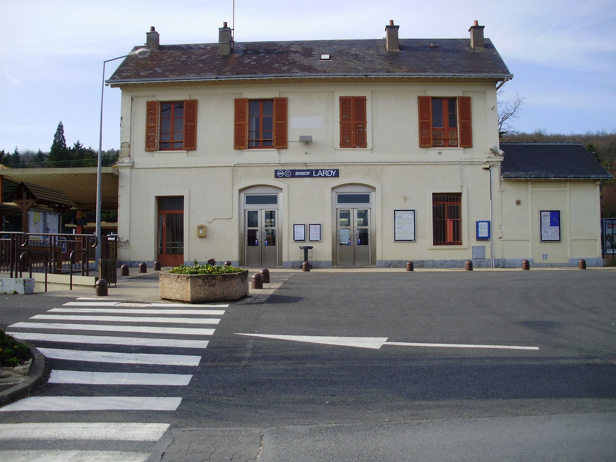 Photo 3 — Lardy, Essonne (91510)