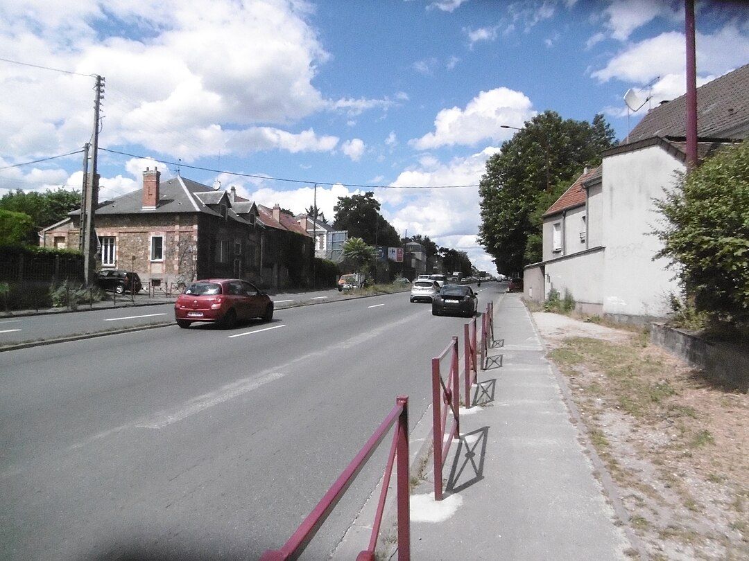Photo 2 — Linas, Essonne (91310)