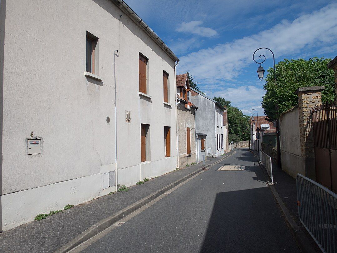 Photo 2 — Ormoy, Essonne (91540)