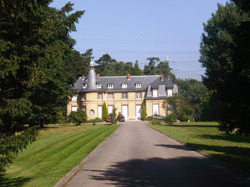 Villejust