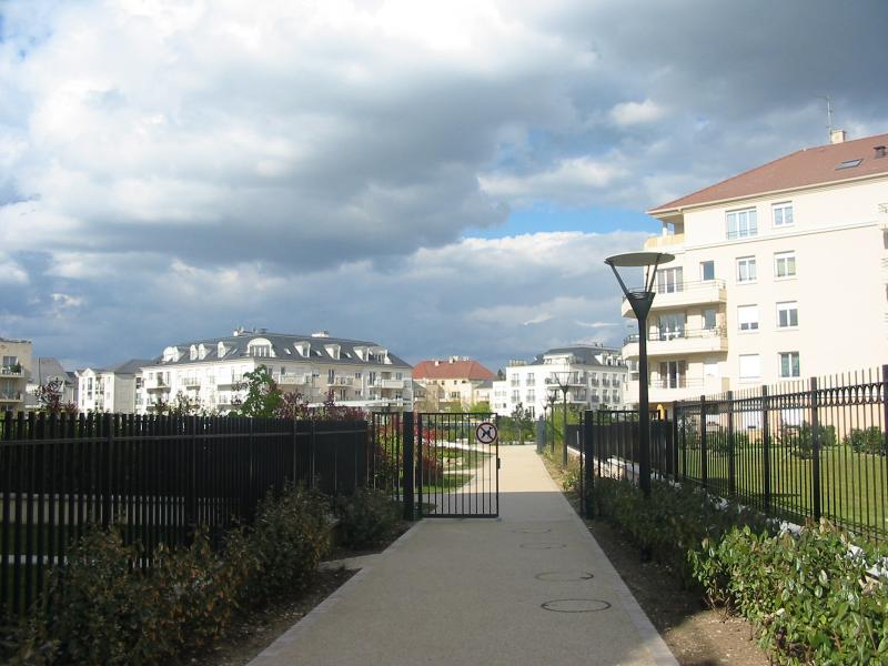 Photo 2 - Noisy-Le-Grand, Seine-Saint-Denis (93160)