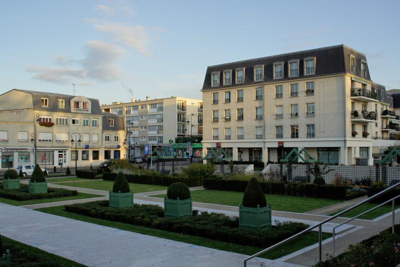 Photo 1 - Le Plessis-Trévise, Val-de-Marne (94420)