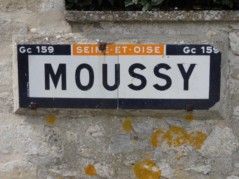 Moussy