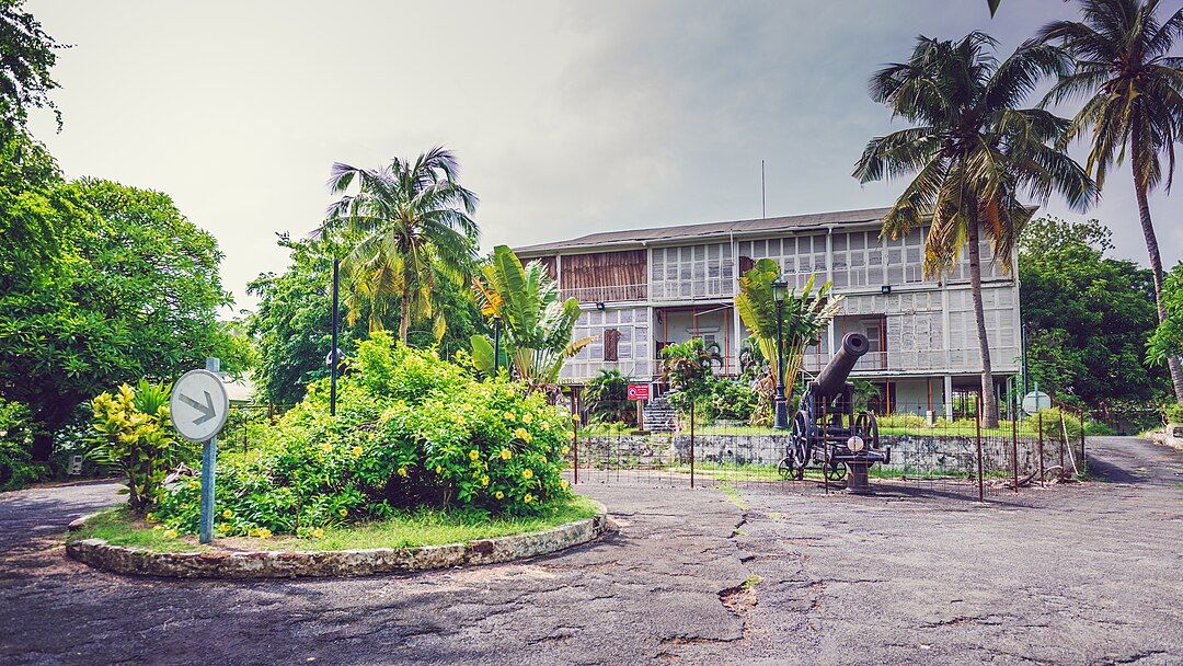Photo 5 — Pamandzi, Mayotte (97615)
